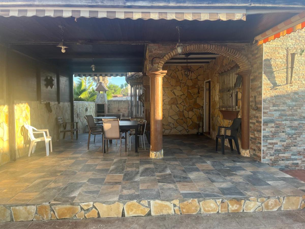 Chalet , A 6Km De La Playa Chiclana de la Frontera Exterior foto